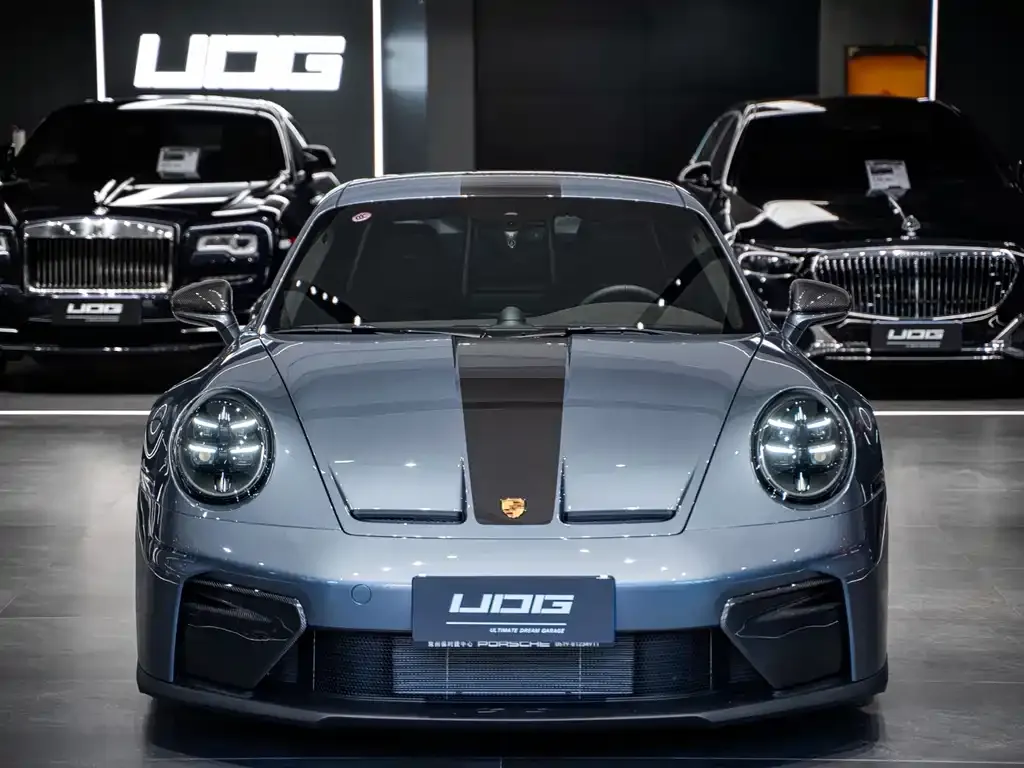 Porsche 911 2025 из CN, фото 10