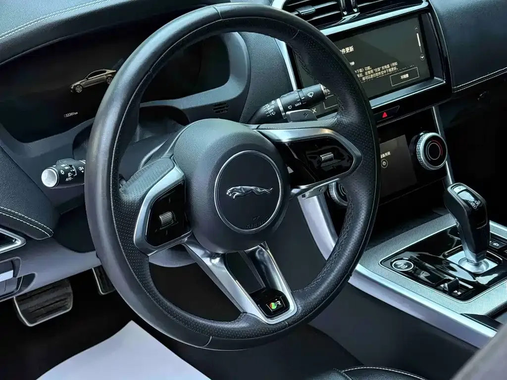 Jaguar XEL 2023 из CN, фото 8