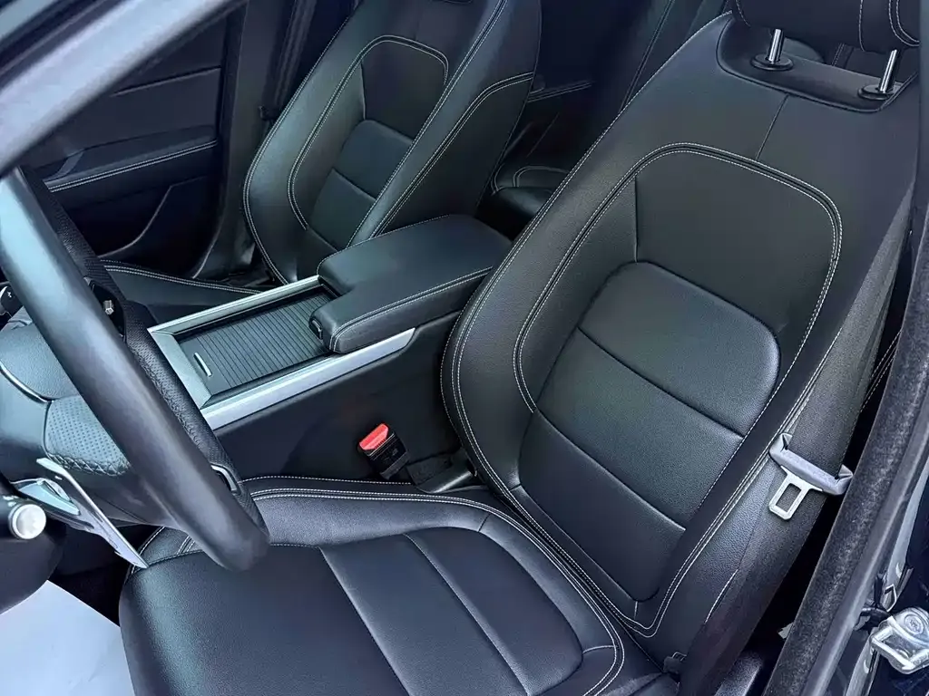Jaguar XEL 2023 из CN, фото 6