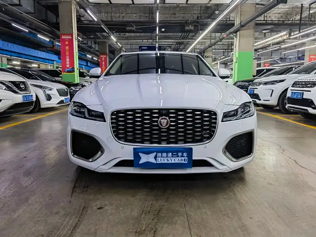 Jaguar XFL 2023 из CN, фото 9