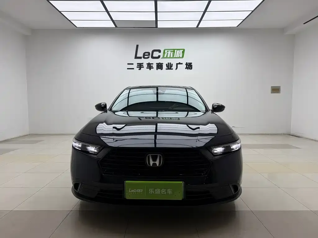 Honda Accord New Energy — фото 7