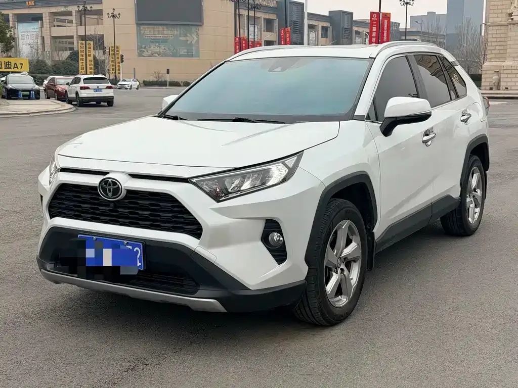 Toyota RAV4 2021 из CN, фото 2