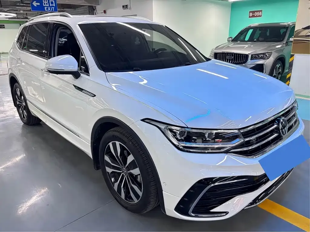 Volkswagen Tiguan L 2024 из CN, фото 2