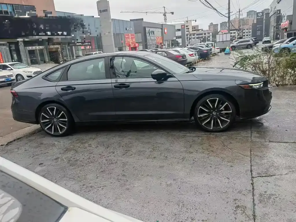 Honda Accord — фото 3