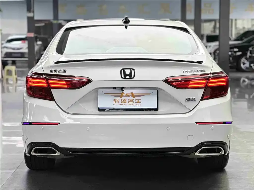 Honda Inspire — фото 4