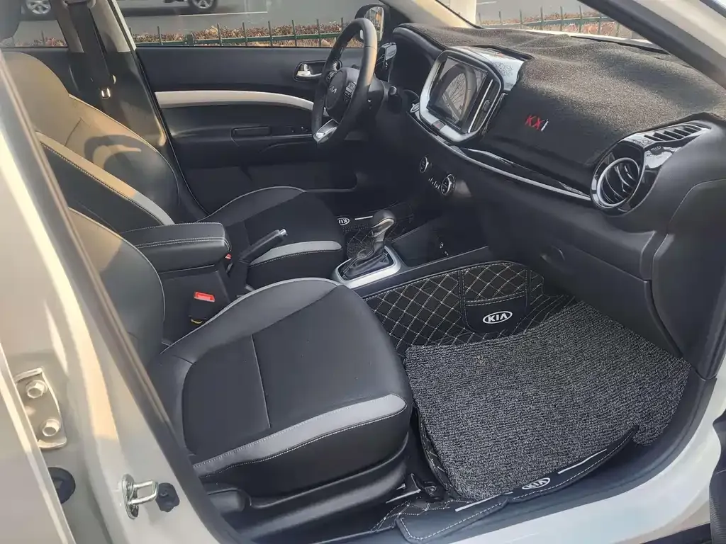 Kia KX1 2024 из CN, фото 4