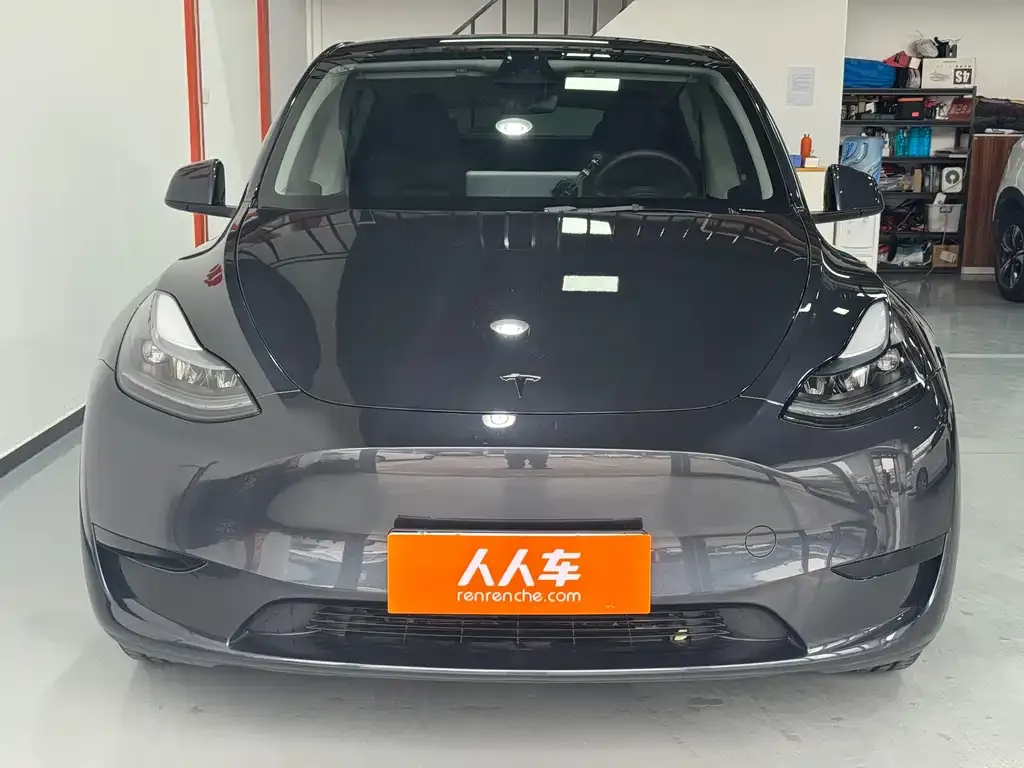 Tesla Model Y 2024 из CN, фото 3