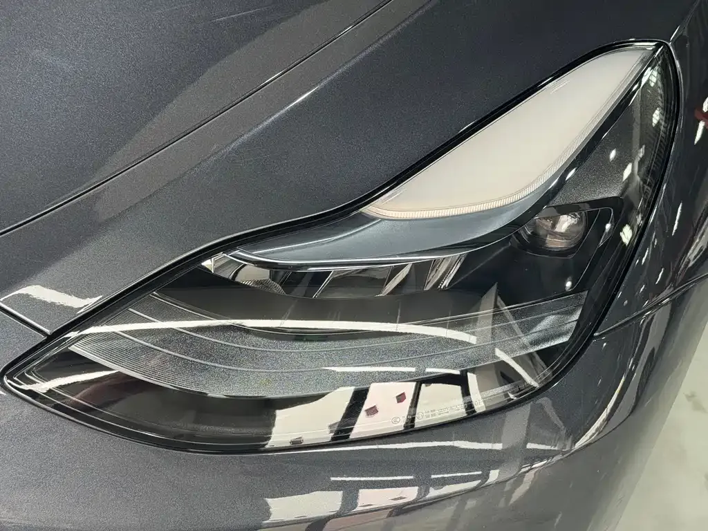 Tesla Model Y 2024 из CN, фото 2