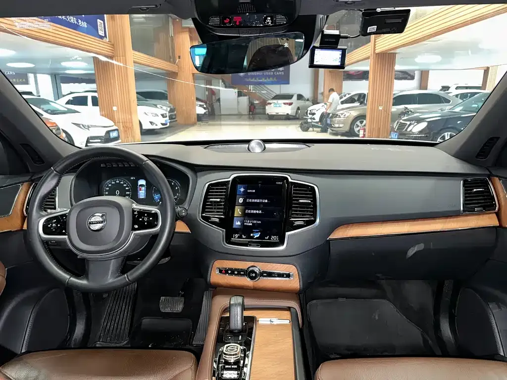 Volvo XC90 2021 из CN, фото 10