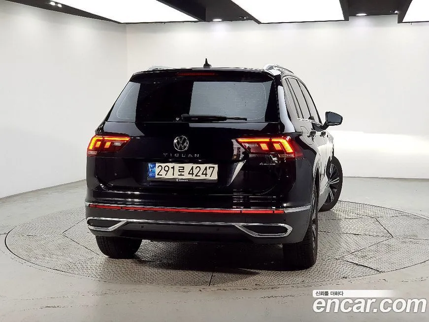 Volkswagen Tiguan 2021 из KR, фото 3