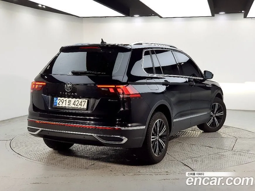 Volkswagen Tiguan 2021 из KR, фото 4