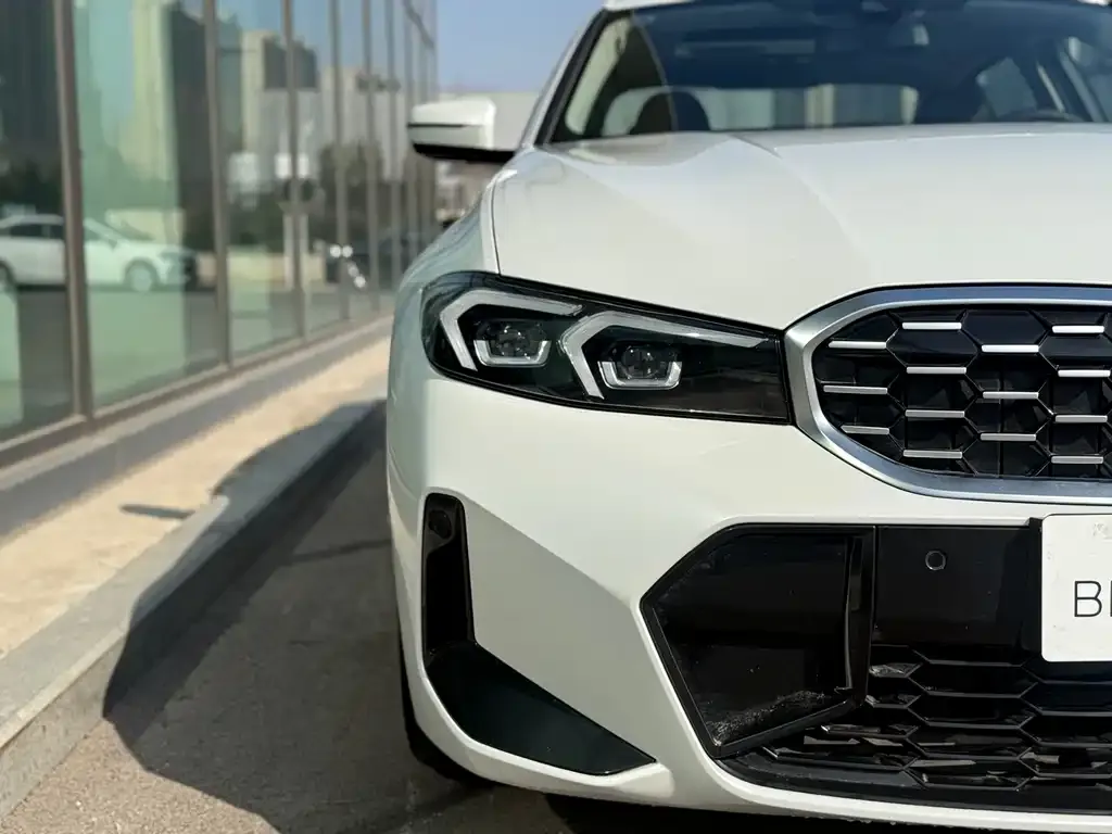 BMW 3 Series — фото 10