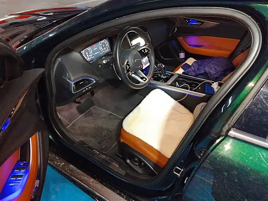 Jaguar XEL 2024 из CN, фото 10