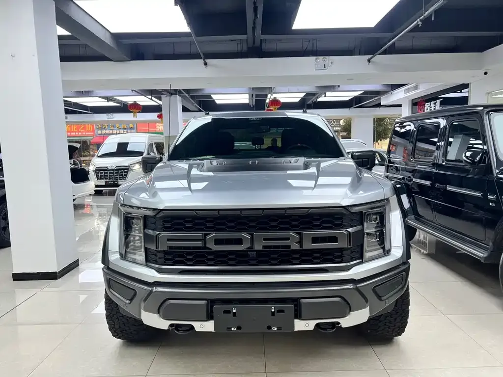 Ford F-150 Raptor 2023 из CN, фото 2