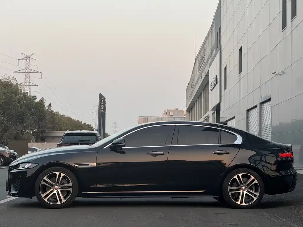 Jaguar XEL 2023 из CN, фото 9