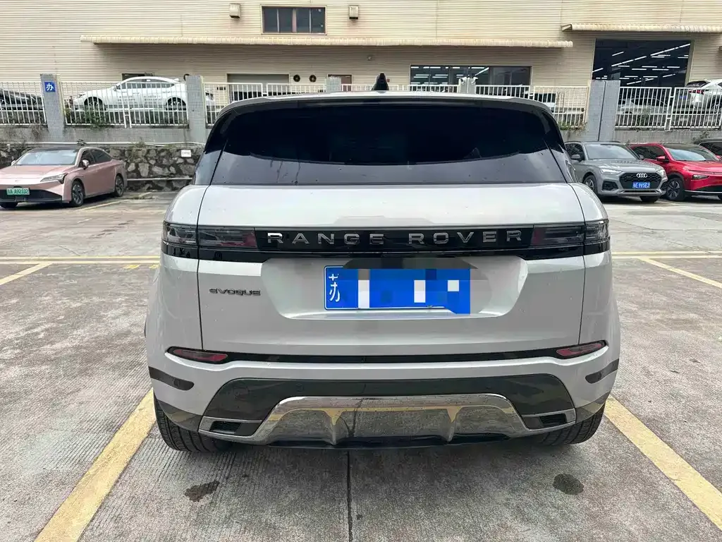 Land Rover Evoque — фото 5