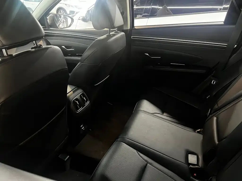 Hyundai Tucson 2024 из CN, фото 5