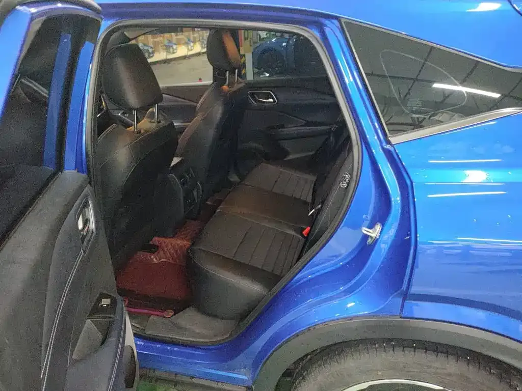 Nissan Qashqai — фото 4