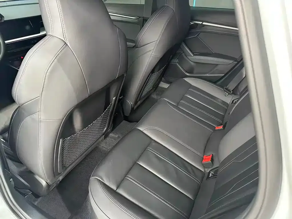 Audi A3 2023 из CN, фото 7