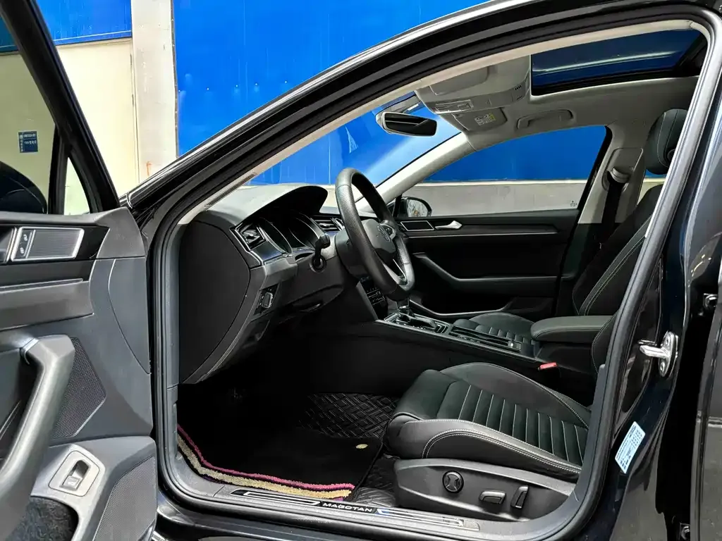 Volkswagen Magotan 2021 из CN, фото 4