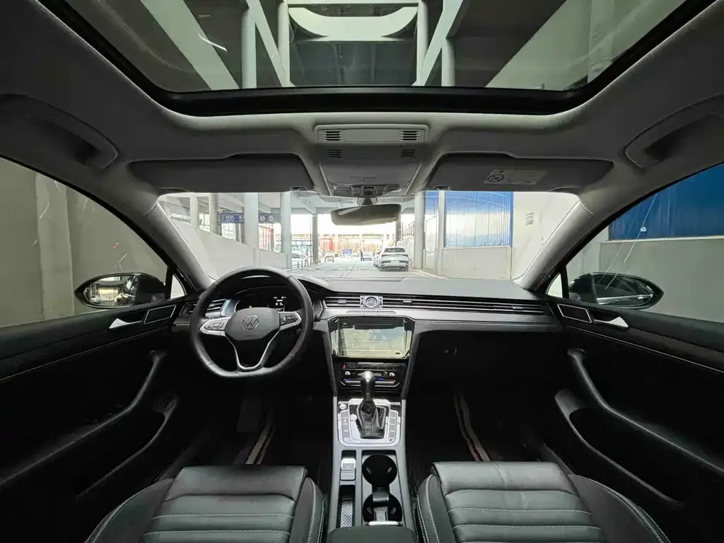 Volkswagen Magotan 2021 из CN, фото 2