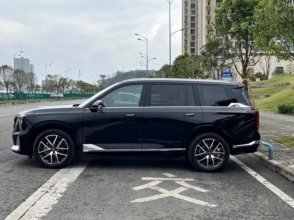 GAC Motor Trumpchi GS8 — фото 6