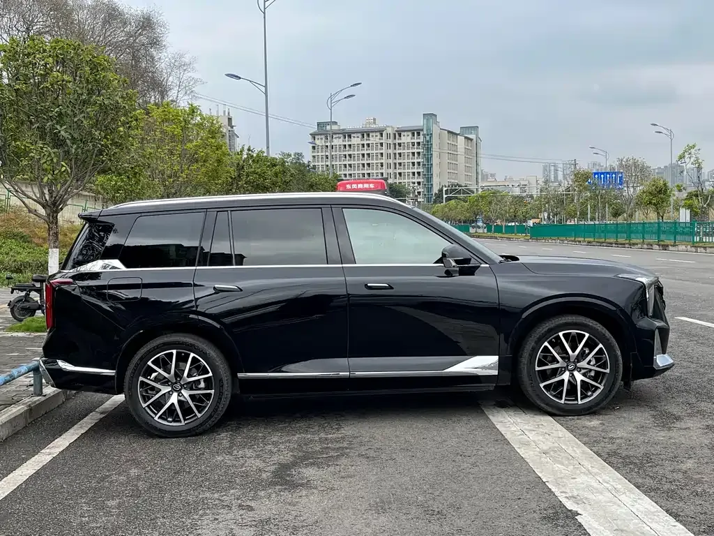 GAC Motor Trumpchi GS8 — фото 10