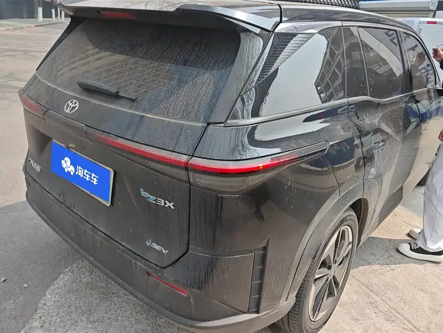 Toyota Platinum 3X 2025 из CN, фото 7