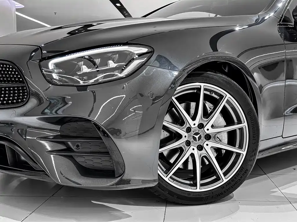Mercedes-Benz E-Class (Import) — фото 4