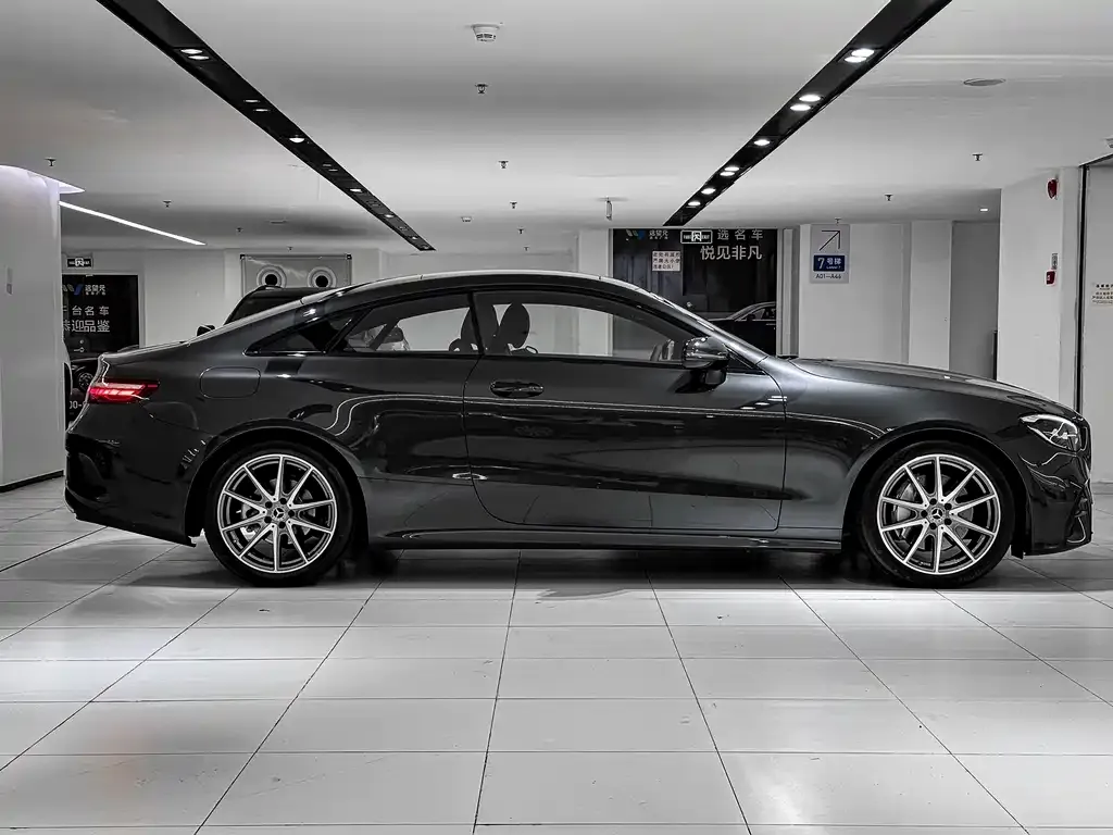 Mercedes-Benz E-Class (Import) — фото 8