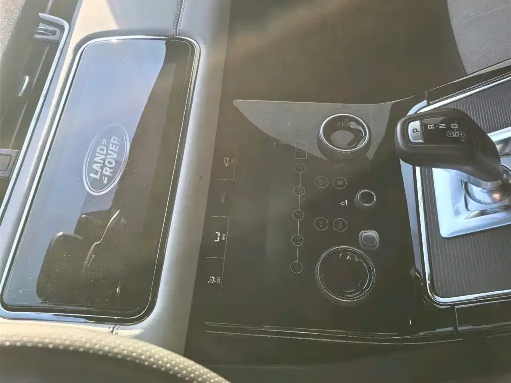 Land Rover Evoque 2021 из CN, фото 2