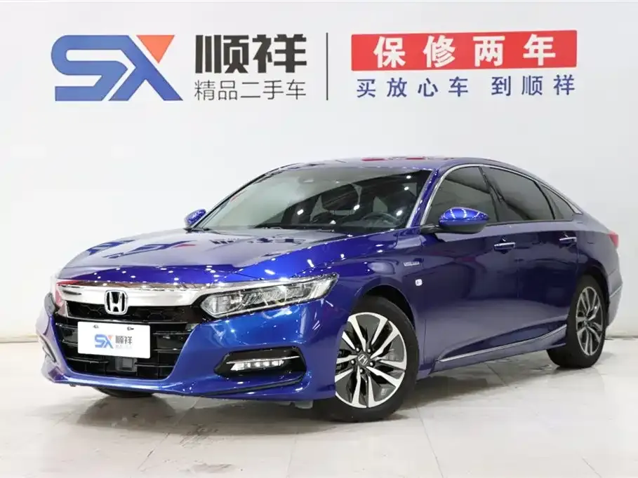 Honda Accord — фото 1