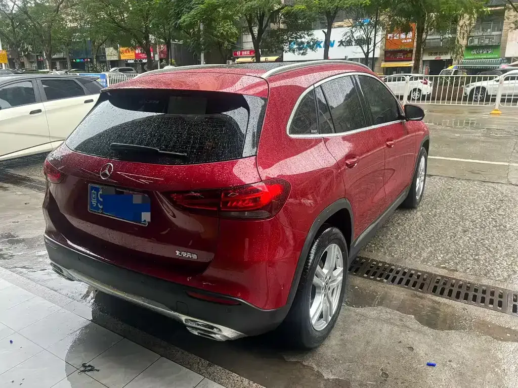 Mercedes-Benz GLA — фото 8