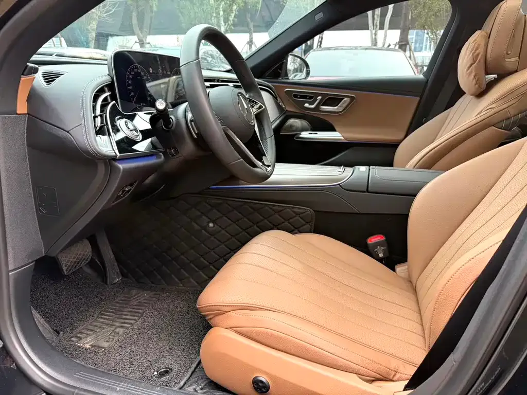 Mercedes-Benz E-Class 2024 из CN, фото 2