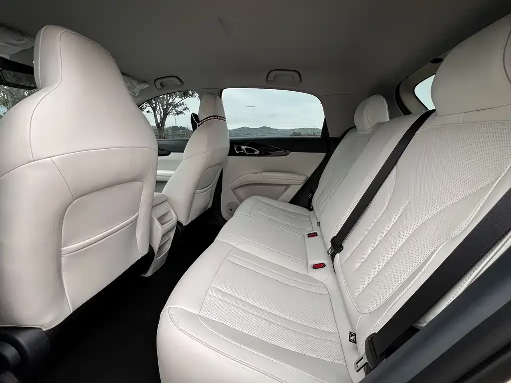 Geely Starburst 2026 из CN, фото 4