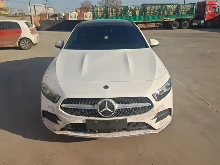 Mercedes-Benz A-Class 2023 из CN, фото 2