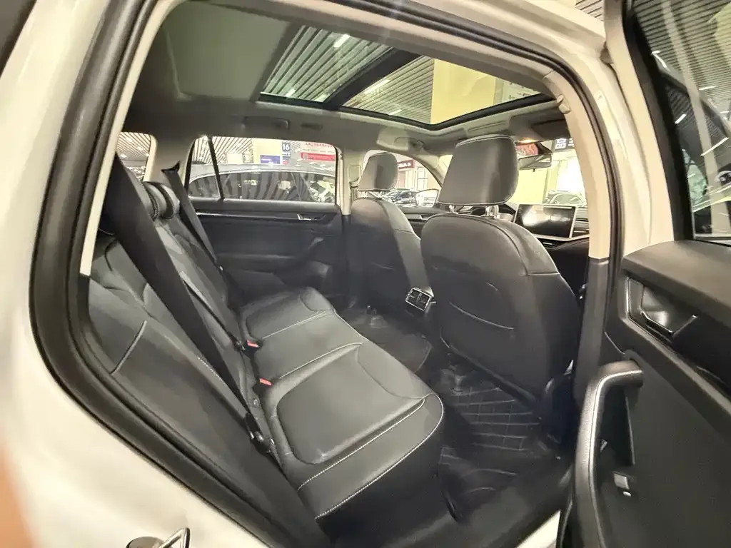 Skoda Kodiaq 2024 из CN, фото 3