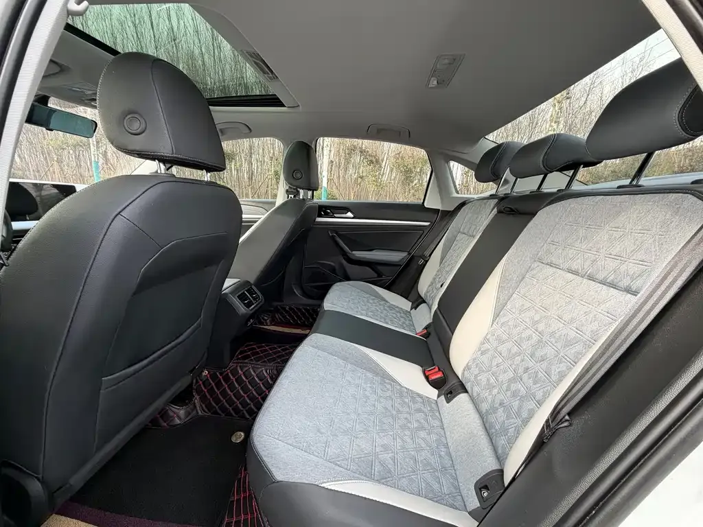 Volkswagen Lavida 2023 из CN, фото 6