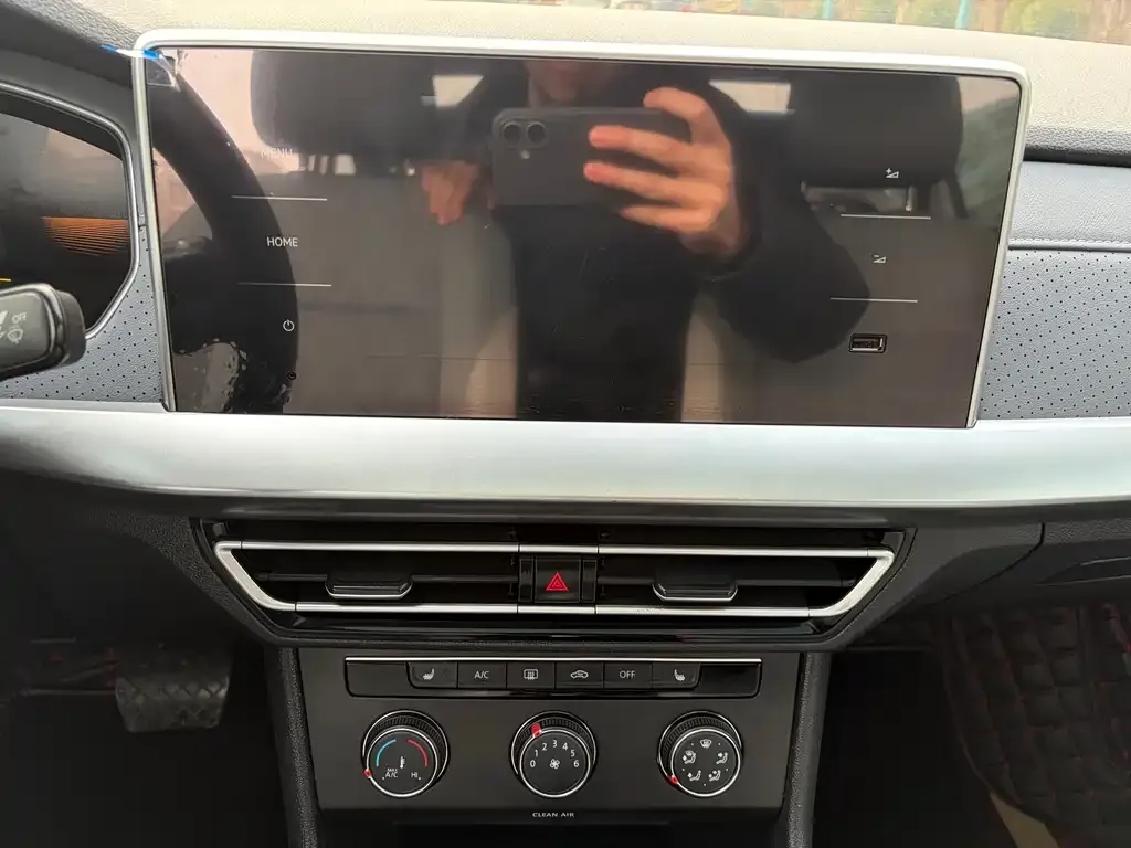 Volkswagen Lavida 2023 из CN, фото 5