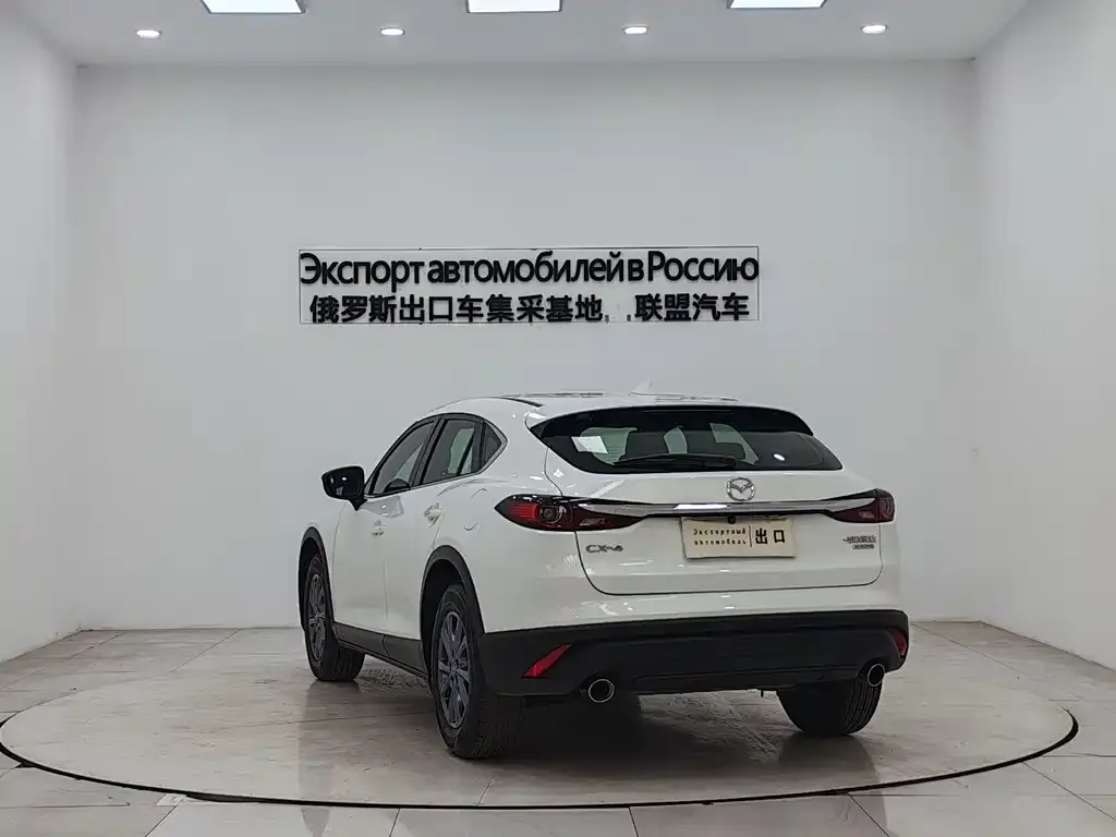 Mazda CX-4 — фото 8