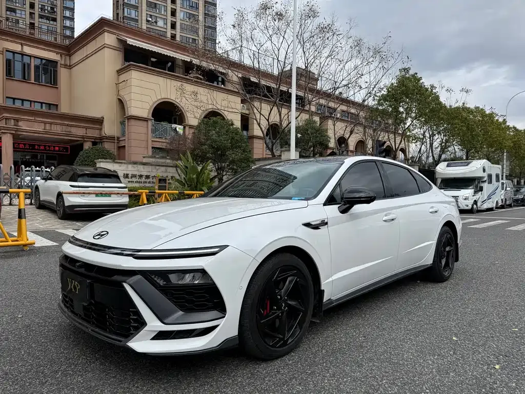 Hyundai Sonata 2024 из CN, фото 1