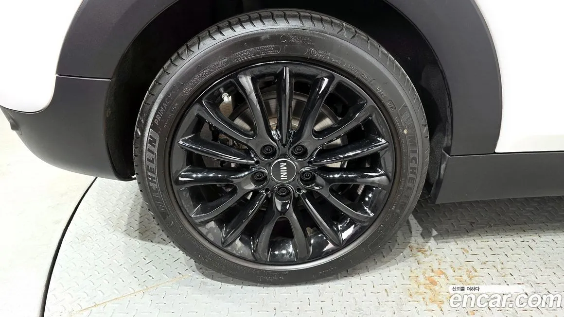 Mini Clubman — фото 10