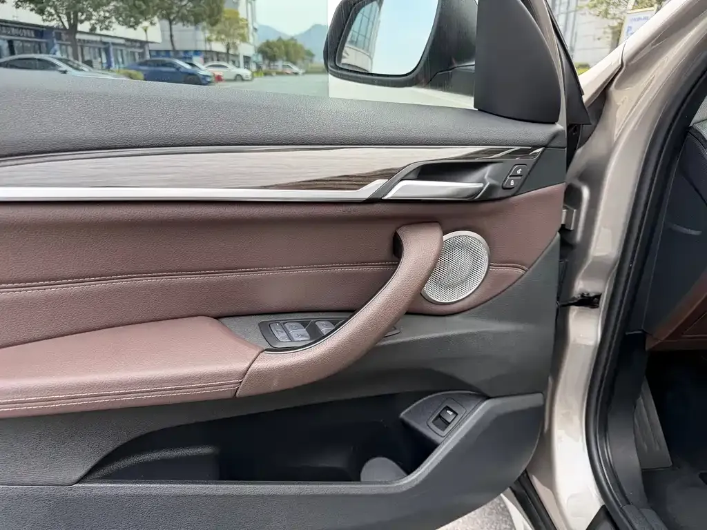 BMW X1 2022 из CN, фото 6