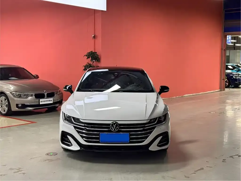 Volkswagen CC 2022 из CN, фото 3