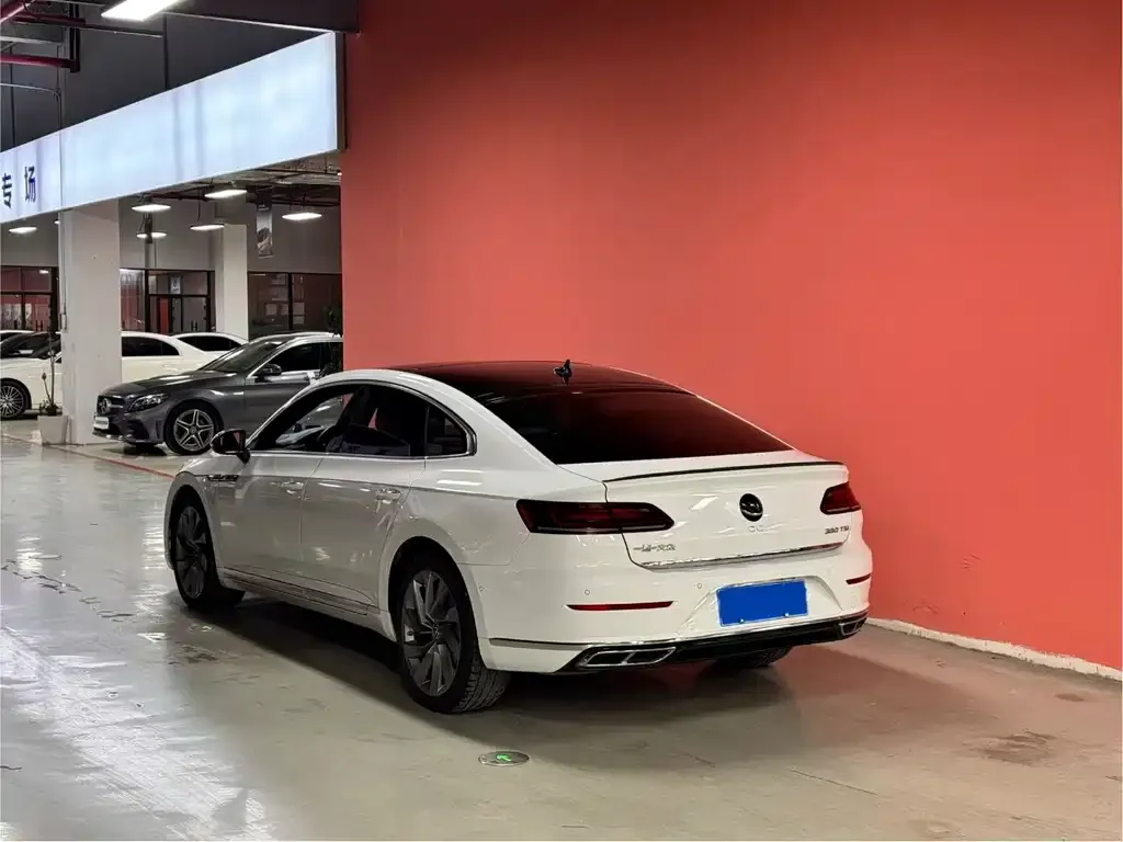 Volkswagen CC 2022 из CN, фото 5