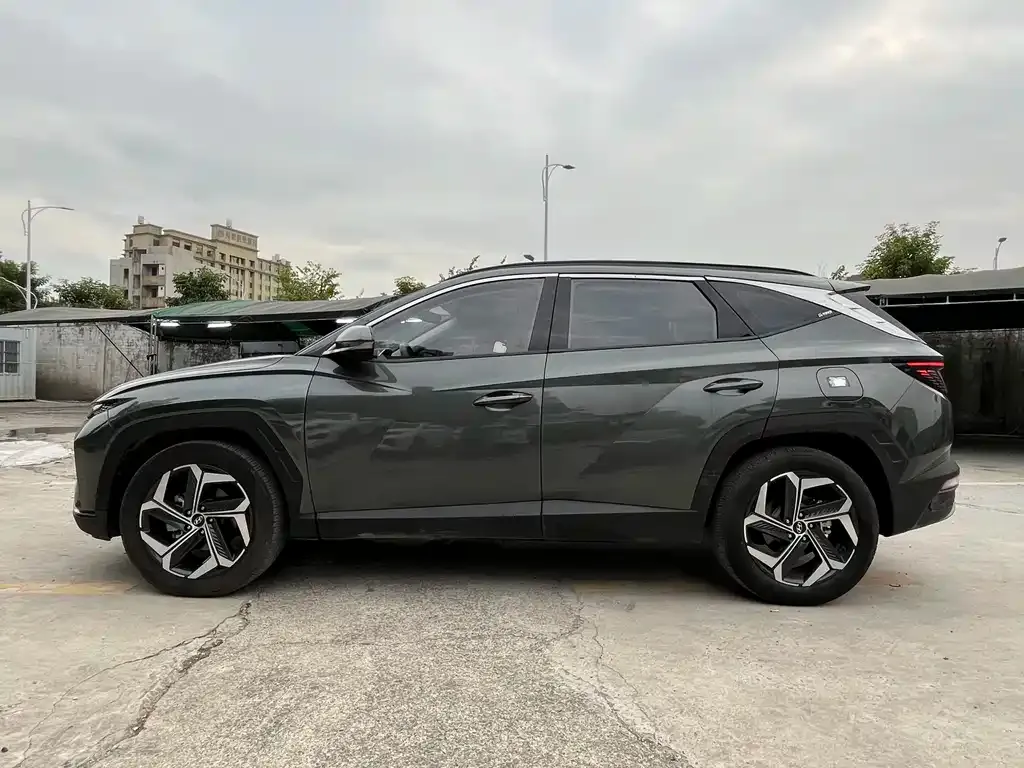 Hyundai Tucson — фото 4
