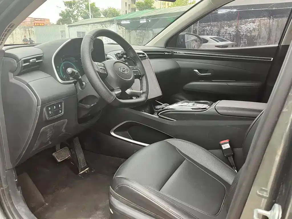 Hyundai Tucson — фото 6