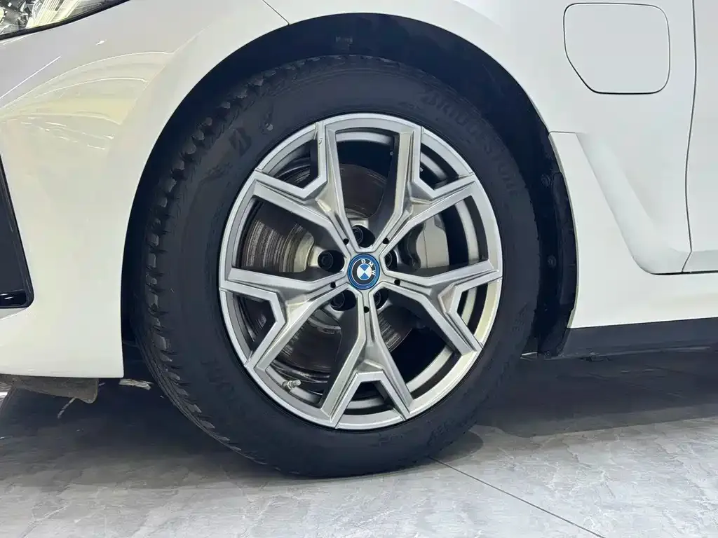 BMW i3 2024 из CN, фото 9