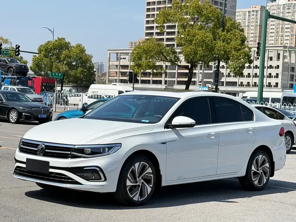 Volkswagen Bora 2023 из CN, фото 1
