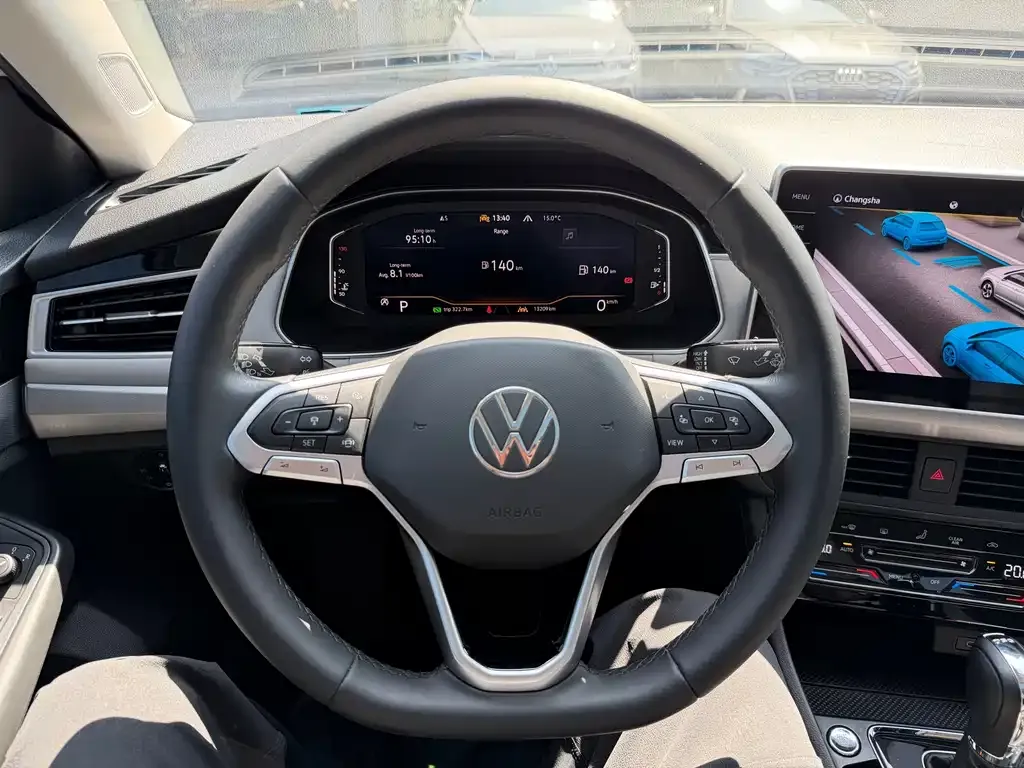 Volkswagen Bora 2023 из CN, фото 6